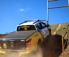 BPRv promove treinamento em caminhonete 4x4 para policiais militares e agentes de trânsito em Quatro Barras, na RMC