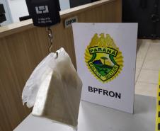 Durante Operação Hórus, BPFron prende dupla e apreende cocaína e mais de R$ 3 mil em dinheiro