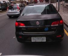 BPTran apreende carro com quase R$ 200 mil em pendências administrativas em Curitiba