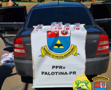 Carro carregado com mais de 12 mil maços de cigarros é apreendido pelo BPRv no Oeste do estado