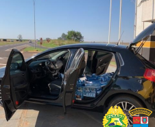 BPRv apreende carro carregado com cigarros contrabandeados e 40 receptores de TV no Noroeste do estado
