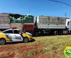 No Norte do estado, PM localiza carga de cigarros contrabandeada e pistola em abordagens durante o final de semana