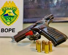 BOPE prende dois homens e apreende duas armas de fogo e um simulacro em Curitiba e na RMC