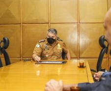 Comandante-Geral da PM recebe certificado da Câmara Municipal de Curitiba pelos 166 anos da Polícia Militar