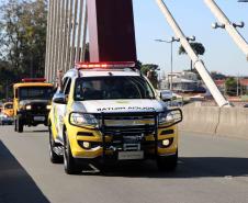 Inédito desfile motorizado da PM passa por cartões-postais da capital em alusão aos 166 anos da Corporação