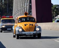 Inédito desfile motorizado da PM passa por cartões-postais da capital em alusão aos 166 anos da Corporação