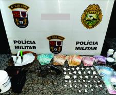 Em Ivaiporã, PM encaminha adolescentes e um adulto por tráfico de drogas