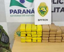 Em situações distintas, BPFron apreende 300 garrafas de vinho e 38 tabletes de maconha no Oeste do estado