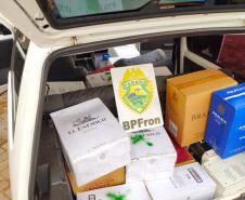 Uno carregado com vinho contrabandeado é apreendido pelo BPFron em Santo Antônio do Sudoeste (PR)