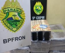 Pela Operação Metrópolis, BPFron localiza carro carregado com 300 quilos de maconha em Santa Tereza do Oeste (PR)