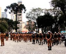 Mais de 300 policiais militares estão nas ruas da região Central da Capital pela Operação Saturação