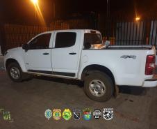 Ação da Operação Hórus resulta na apreensão de três carros carregados com cigarros contrabandeados em Guaíra (PR)