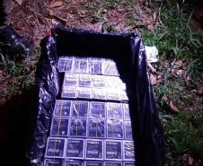 Produtos contrabandeados do Paraguai são apreendidos em ônibus de turismo no Oeste do estado