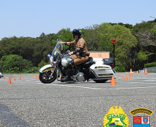 Policiais do BPRv participam de treinamento em motocicletas na Região Metropolitana de Curitiba (RMC)