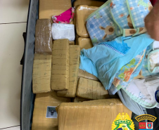 BPRv apreende quase 150 quilos de maconha e R$ 100 mil em eletrônicos no paraná