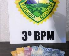 No Sudoeste do estado, PM encaminha cinco pessoas e apreende drogas e dinheiro em situações distintas