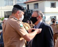 Veteranos da Polícia Militar e do Corpo de Bombeiros são homenageados durante solenidade em Curitiba