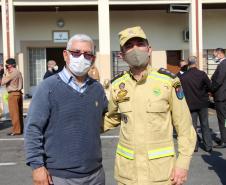 Veteranos da Polícia Militar e do Corpo de Bombeiros são homenageados durante solenidade em Curitiba