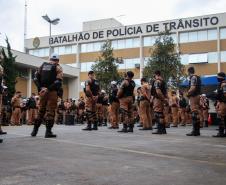 Bloqueios de trânsito do BPTran resulta no recolhimento de 48 carros e na prisão de 10 pessoas em Curitiba