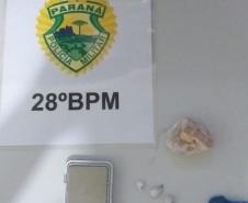 Arma e drogas são apreendidas pela PM no Sudeste do PR