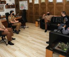 Policiais militares do Mato Grosso (MT) fazem visita técnica ao Quartel do Comando-Geral da PM em Curitiba