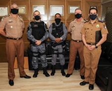 Policiais militares do Mato Grosso (MT) fazem visita técnica ao Quartel do Comando-Geral da PM em Curitiba