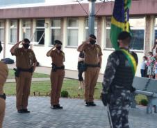 Batalhão do Centro-Sul entrega medalhas e moedas para policiais e parceiros da sociedade em Guarapuava