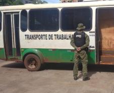 Suspeitos fogem ao verem viatura do BPFron e abandonam 724 caixas de cigarros em Entre Rios do Oeste