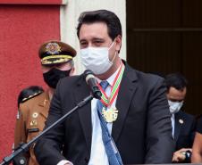 Governador participa de troca de Comando do Corpo de Bombeiro e entrega novas viaturas em Curitiba