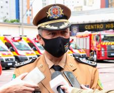 Governador participa de troca de Comando do Corpo de Bombeiro e entrega novas viaturas em Curitiba