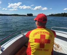 PM e bombeiros intensificam ações nas praias às margens do Rio Paraná