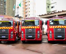 Governador participa de troca de Comando do Corpo de Bombeiro e entrega novas viaturas em Curitiba