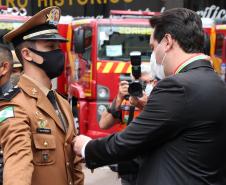 Governador participa de troca de Comando do Corpo de Bombeiro e entrega novas viaturas em Curitiba