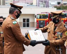 Governador participa de troca de Comando do Corpo de Bombeiro e entrega novas viaturas em Curitiba