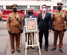 Governador participa de troca de Comando do Corpo de Bombeiro e entrega novas viaturas em Curitiba