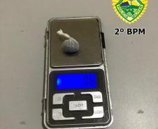 Em Jacarezinho (PR), quatro pessoas são encaminhadas por furto, tráfico de drogas e posse de arma de fogo, em situações variadas