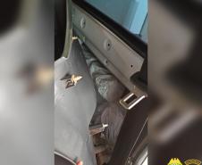 Polícia Rodoviária apreende 30 celulares contrabandeados durante Operação Vida, em Guaíra (PR)