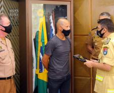 Coronel da PM é homenageado pelo Comandante Geral ao ir para a Reserva Remunerada em Curitiba (PR)