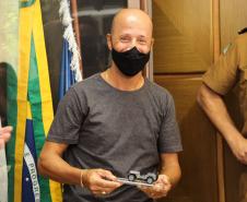 Coronel da PM é homenageado pelo Comandante Geral ao ir para a Reserva Remunerada em Curitiba (PR)