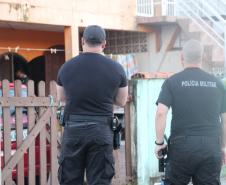 PM cumpre mandados judiciais no Litoral e encaminha dois homens por tráfico durante a Operação Vida