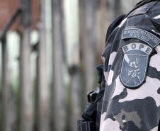 PM cumpre mandados judiciais no Litoral e encaminha dois homens por tráfico durante a Operação Vida