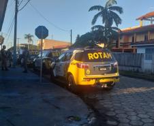 PM cumpre mandados judiciais no Litoral e encaminha dois homens por tráfico durante a Operação Vida