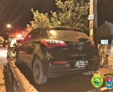 Em Maringá (PR), dois veículos furtados são recuperados e duas pessoas são encaminhadas pela PM em ocorrências seguidas