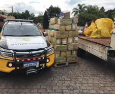 Caminhão com 985 quilos de maconha que seguia para Colombo (PR) é interceptado pelo BPRv na Rodovia da Uva