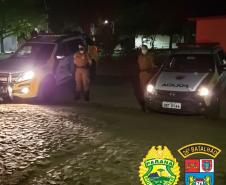 Polícia Militar recupera carro roubado, apreende drogas e encaminha um adolescente por agressão em situações separadas, nos Campos Gerais do Paraná