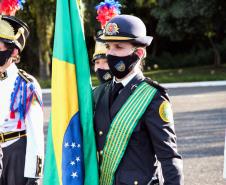 Profissionais de segurança pública são homenageados pelo ministro André Mendonça na APMG, em São José dos Pinhais
