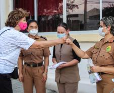 Embaixadoras da Paz Mundial entregam presentes para as profissionais da saúde do Hospital da PM em Curitiba