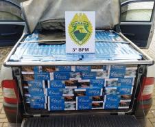 Cerca de 1 mil pacotes de cigarros contrabandeados são apreendidos pela PM em São Jorge D’Oeste, no interior do estado
