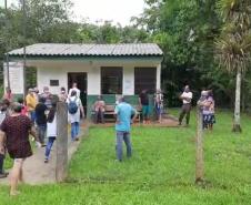 Apoio aéreo do BPMOA garante vacinação para moradores de Barra do Ararapira e Itaqui, no Litoral do estado