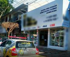 Policiais militares fazem fiscalização em apoio a prefeitura de Cianorte
